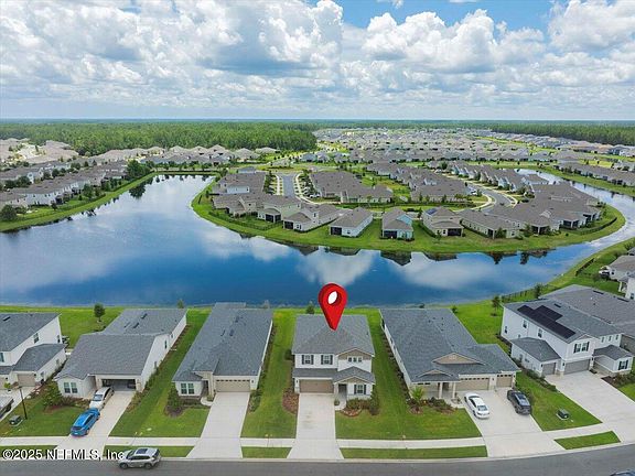 2nd image of 1828 AMBERLY Drive