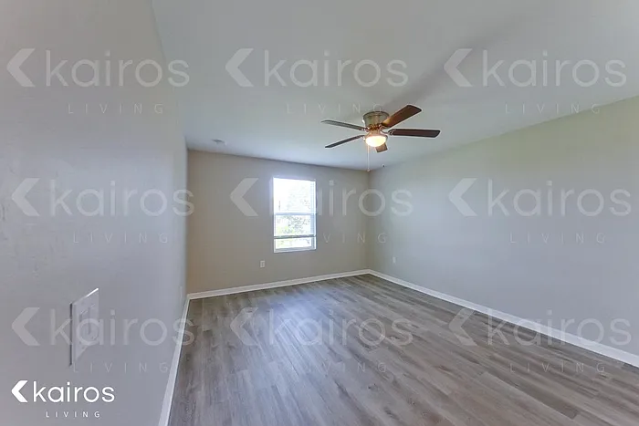 1126 NW 4th Ave — Photo 15