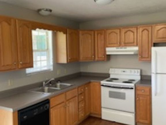 5th image of 113 Dogwood Trl