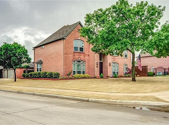 3rd image of 400 Osprey Ct