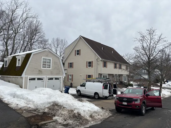 19 Park St, Melrose, MA 02176