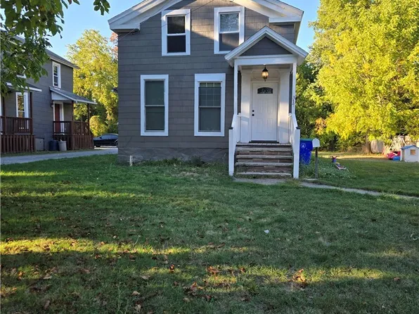 317 W State St, Albion, NY 14411