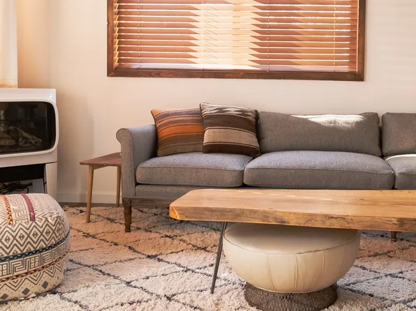 (undisclosed Address), Taos, NM 87571