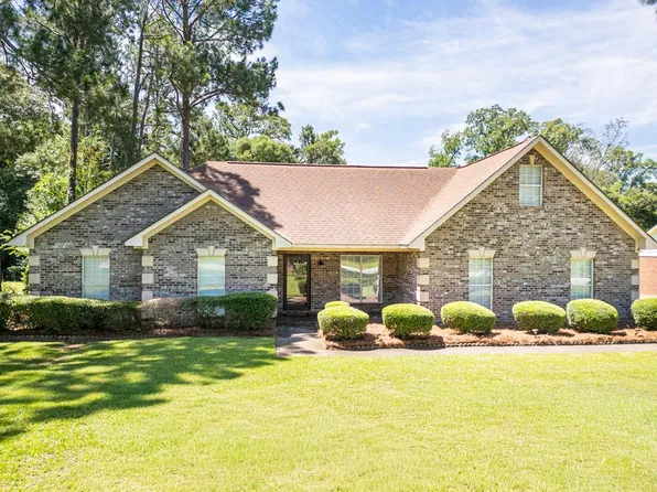 145 Jarrett Dr, Leesburg, GA 31763