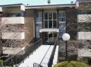 2406 Charlemagne Cir, Pittsburgh, PA