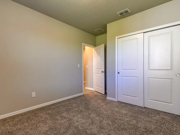 3051 Forrest Plum Ct — Photo 6