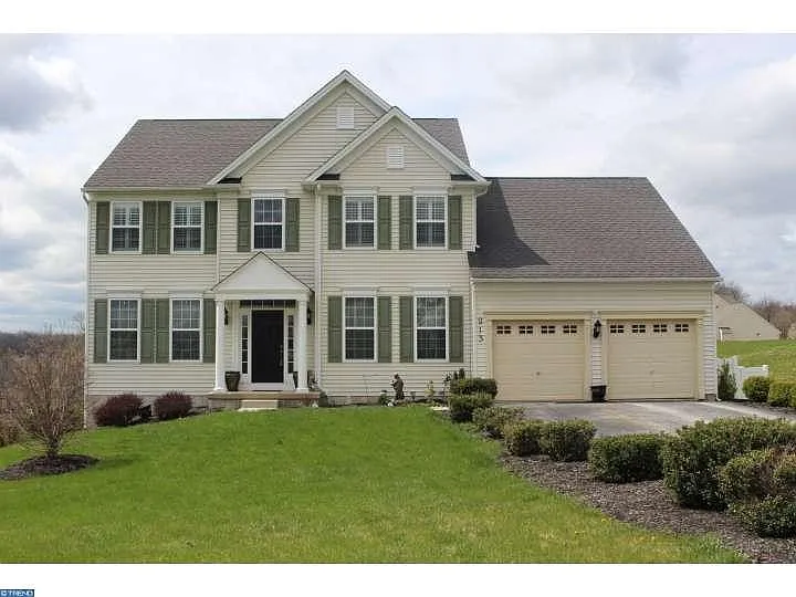 213 Coleridge Ln photo 1