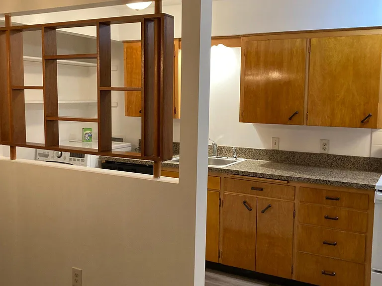 1303 W 13th Ave #6 — Photo 14