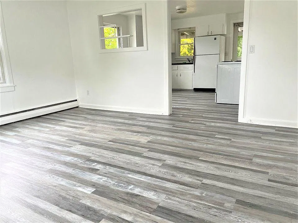 2 bed, $1,700 — Photo 4
