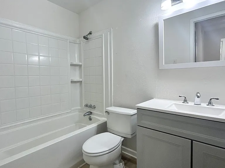 5153 Roswell Rd #2 — Photo 12