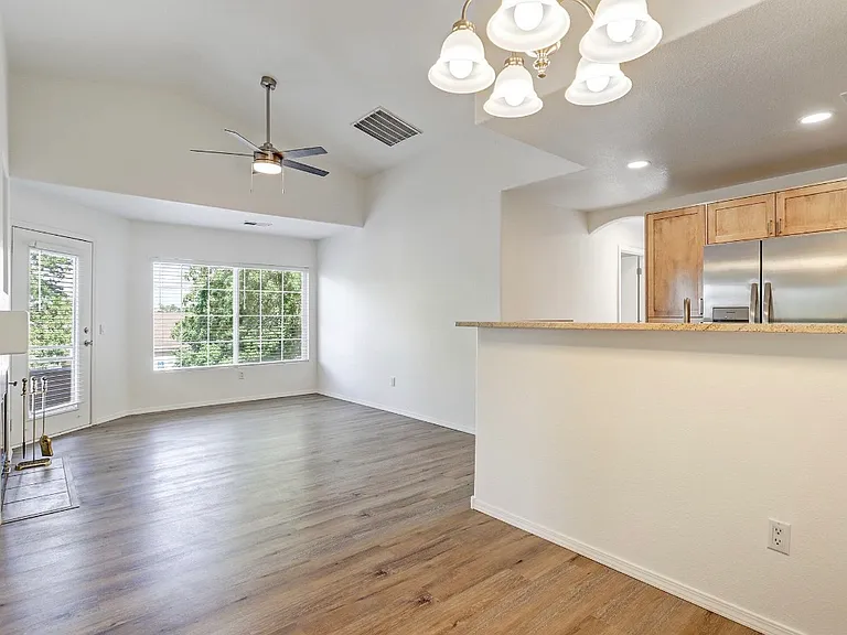 6501 San Antonio Dr NE #2001 — Photo 12