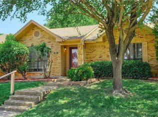 1521 Wesley Dr, Mesquite, TX 75149