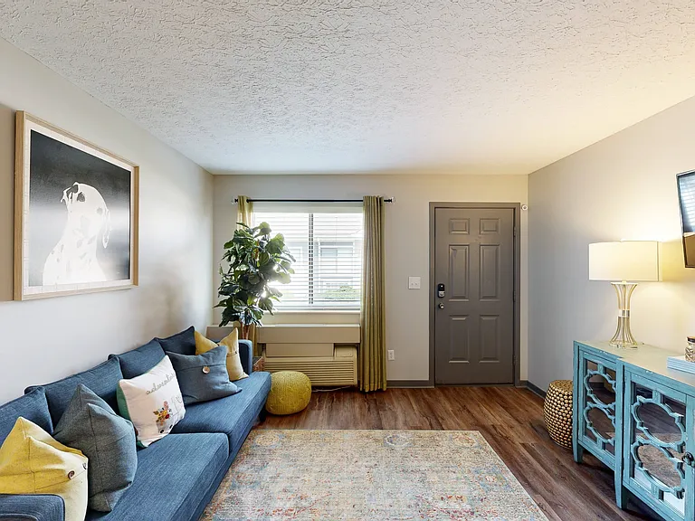 Springburne at Polaris Apartments — Photo 11