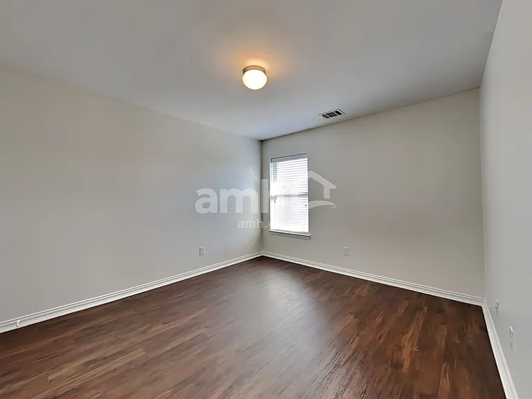 813 Lovebird Ln — Photo 20