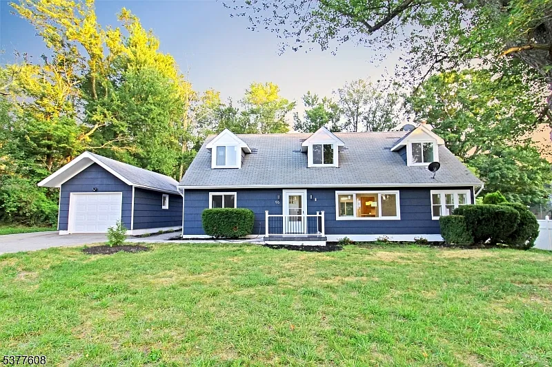 96 Newton Sparta Rd