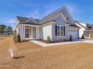 119 Windswept Ln, Beaufort, NC 28516