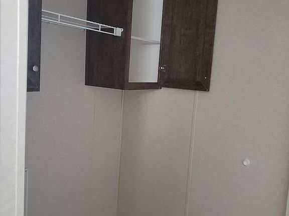 5th image of 38000 Le Chateau Blvd #458