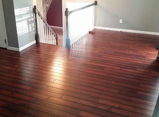 902 Geneva St, Jefferson City, MO 65109