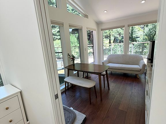 3rd image of 501 Cascade Dr #D