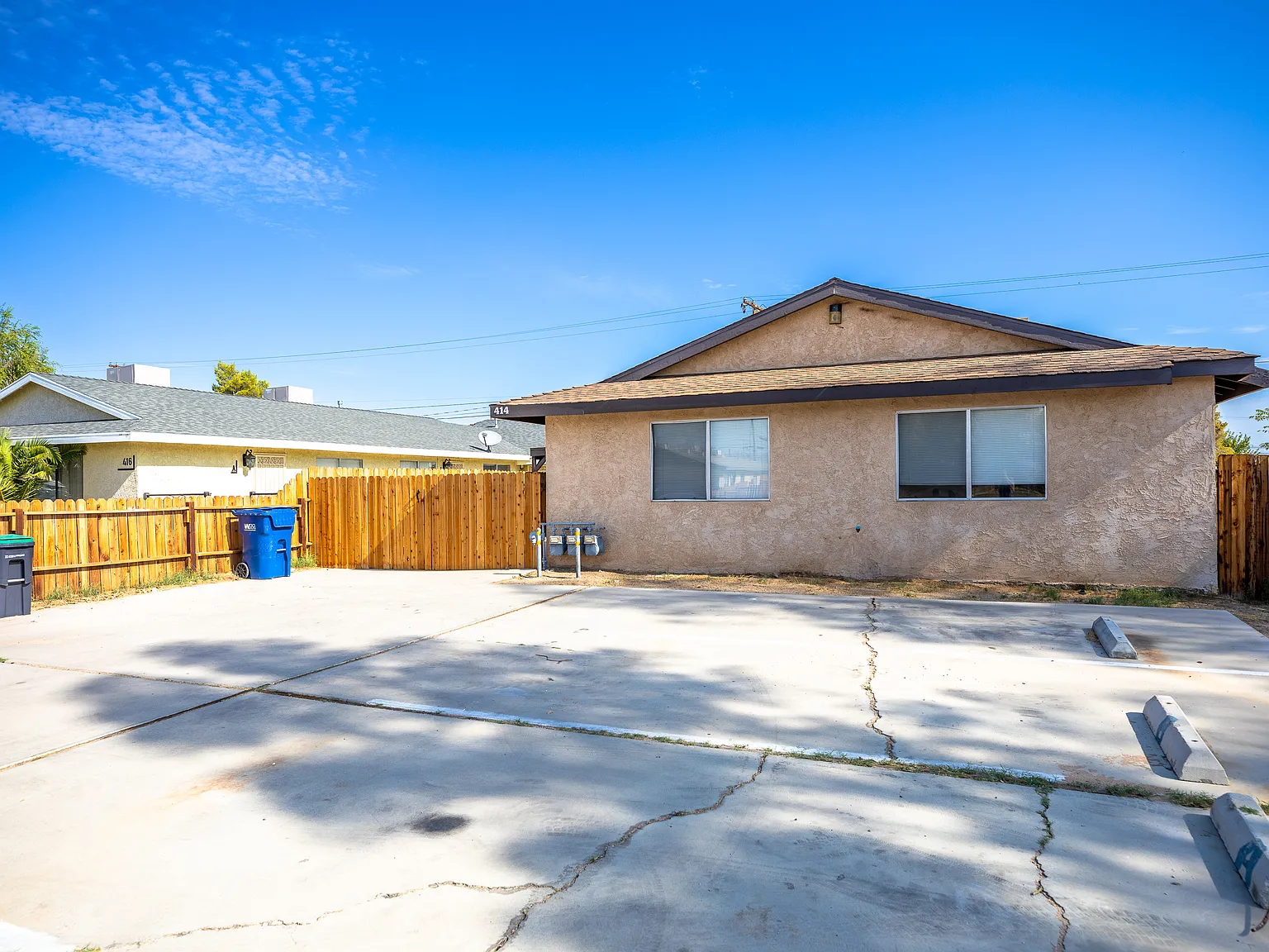 2 bed, 820 sqft, $900 — Photo 2