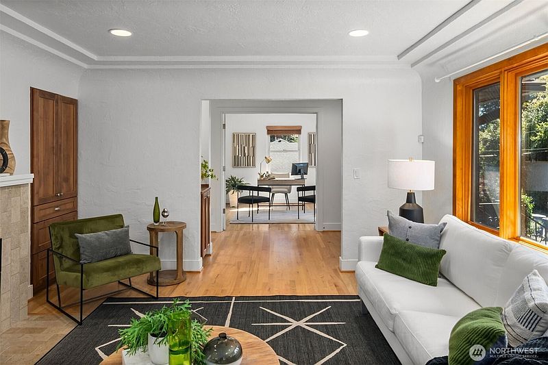 5th image of 15108 24th Avenue SW