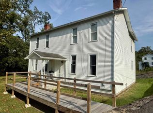 100 Madison St, Fairview, WV 26570