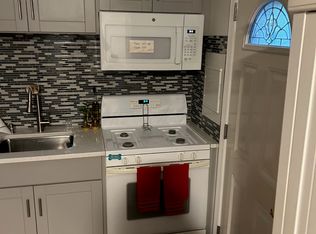 1065 Reilly St, Bay Shore, NY 11706