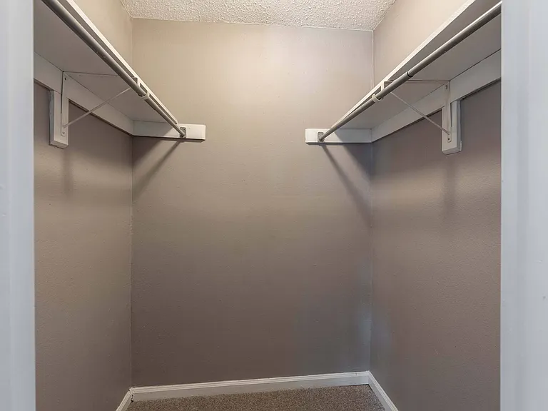 Westchase Apartments — Photo 19