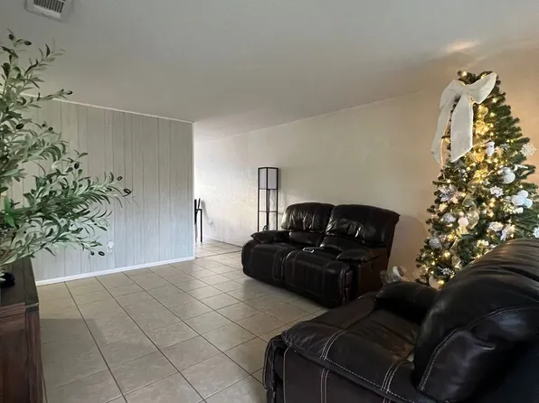 Magnolia Apartments, 309 Magnolia St #311-C, Pt Orange, FL 32129