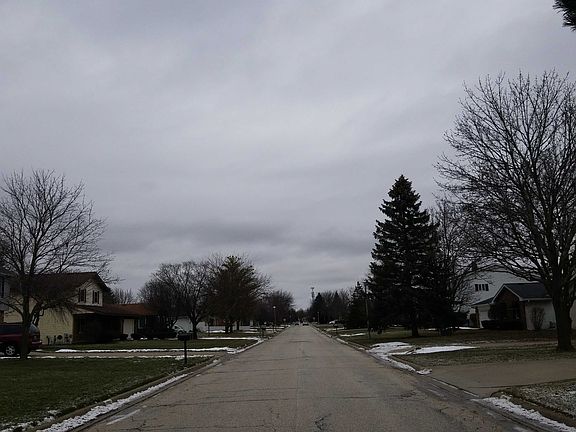 4th image of 1350 Cranbrook Dr