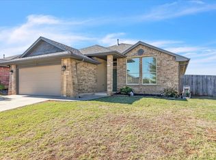 2100 Diana Dr, Norman, OK 73071