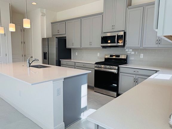 4th image of 5282 Buttonsage Dr