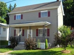 15 Vine St, Mount Pleasant, PA 15666