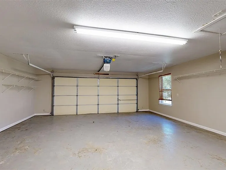 2301 White Wing Dr — Photo 26