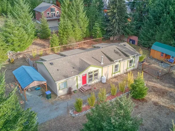 104 Jack Fir Ct E, Packwood, WA 98361