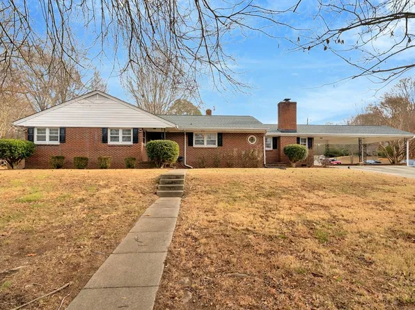 1905 Wilborn Ave, South Boston, VA 24592