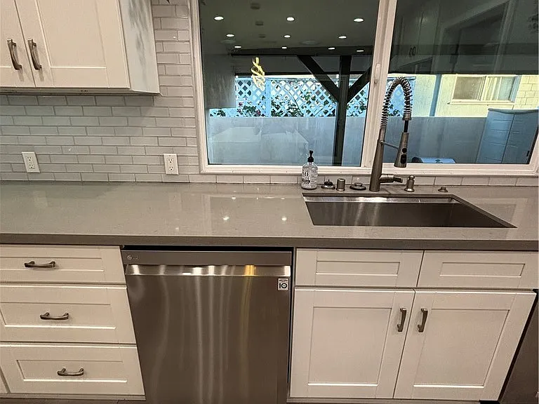 6250 Aura Ave — Photo 21