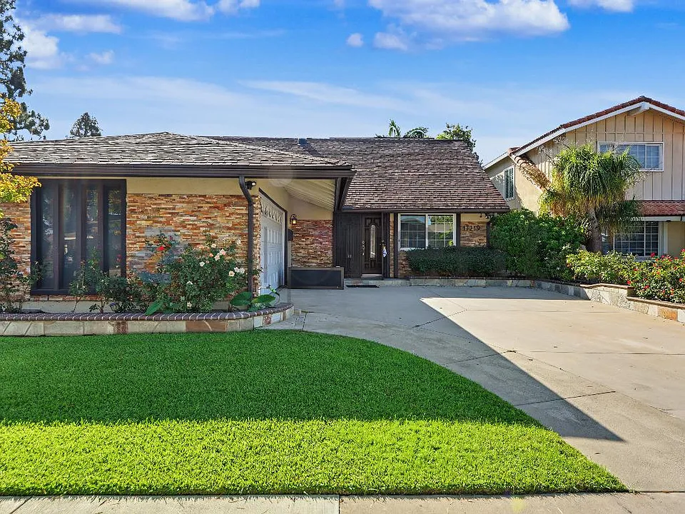 17219 Jeanette Ave