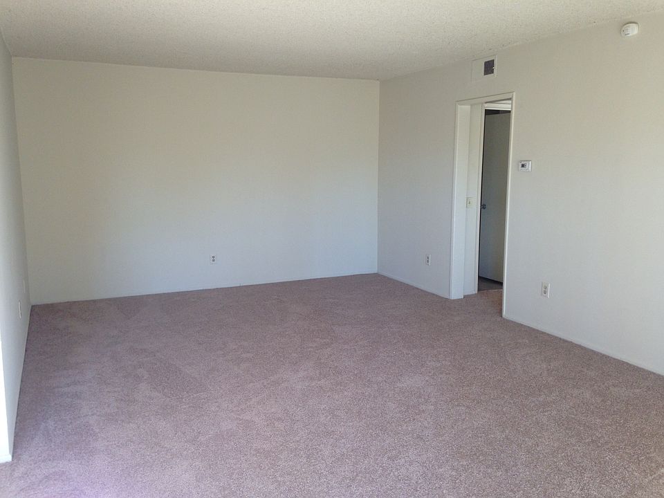 1st image of 25 N El Molino St APT F