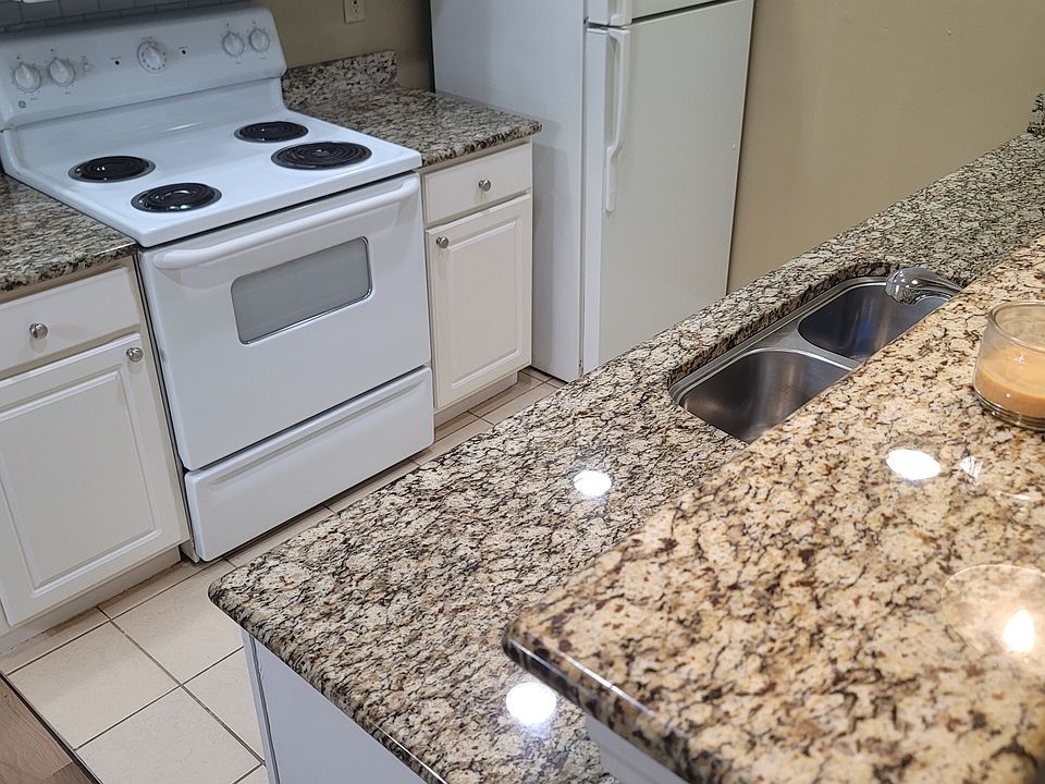 Beautiful granite countertops