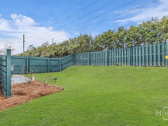 4th image of 10 Cantle Drive