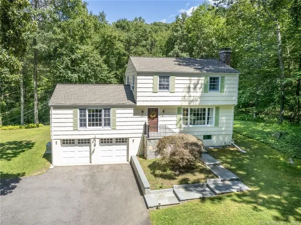 42 Collinswood Road, Wilton, CT 06897