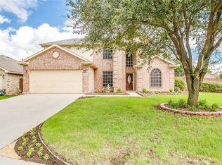 4526 Saint Andrews Dr, Grand Prairie, TX 75052