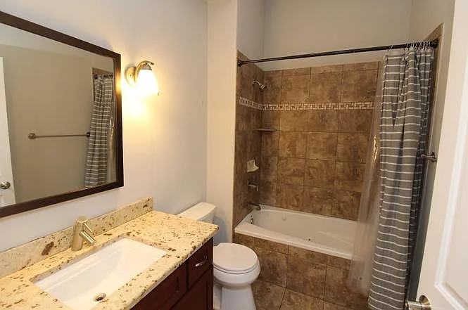 3110 W Belmont Ave #2W — Photo 11