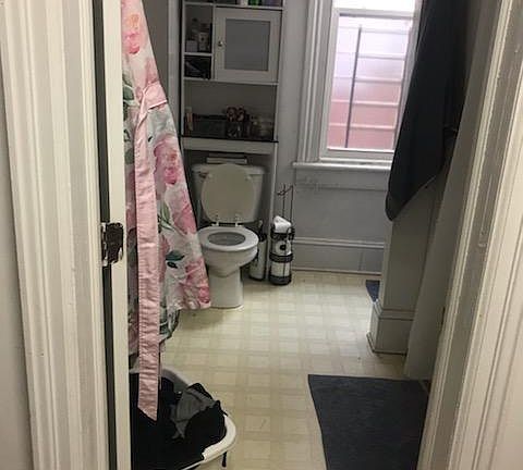 5th image of 1014 Park Ave APT 2