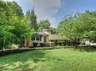 2010 College View Dr, Murfreesboro, TN 37130