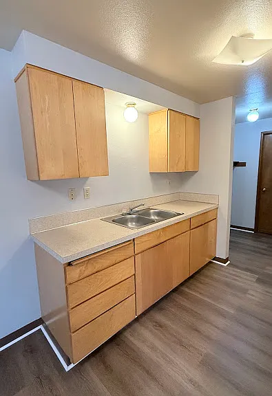3709 NE 44th St #B — Photo 14