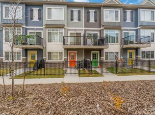 No Name, Edmonton, AB T6W 5A7