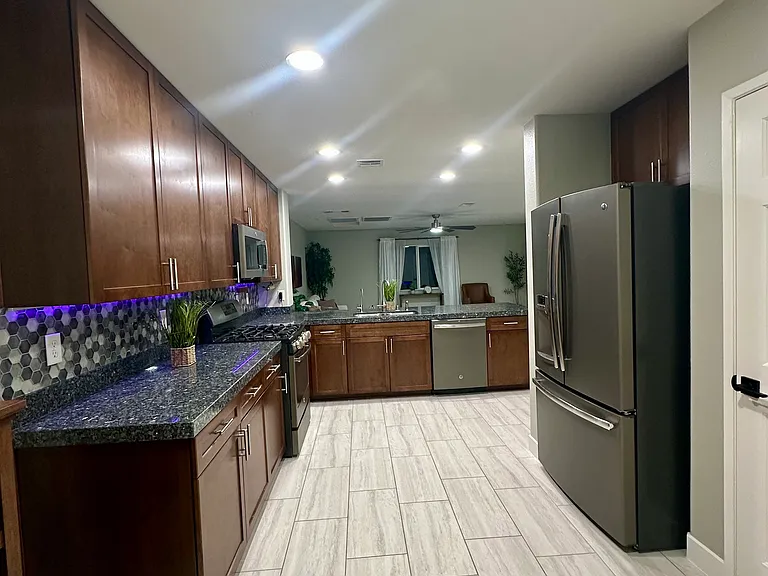 10524 Visibility Ct — Photo 17