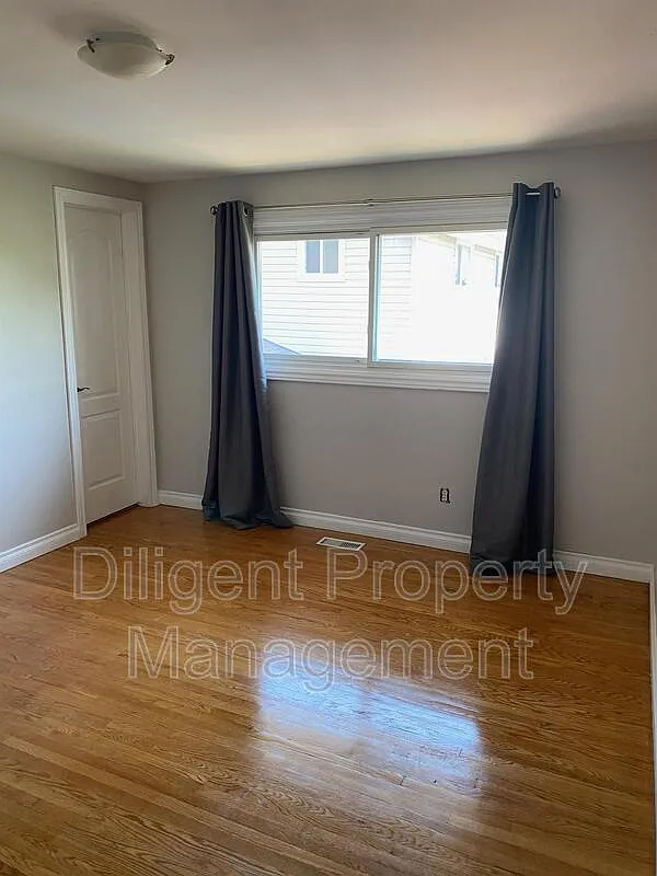 1 bed, 1.0 bath, 132 sqft, $750 — Photo 3